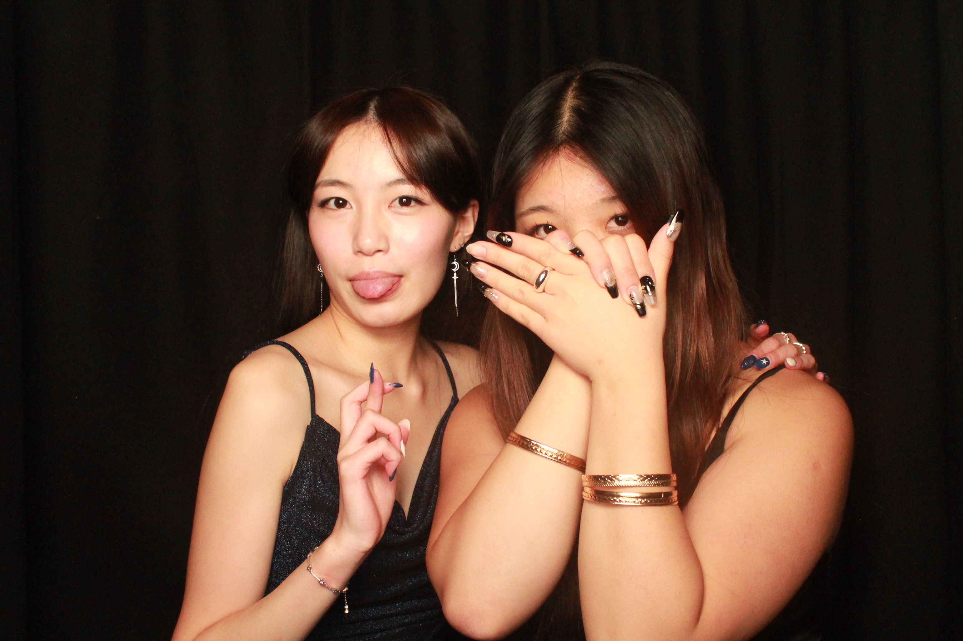 St Orans College Ball 2025 - Booth 2 | View more photos from the event at wgtngallery.classicphotobooths.co.nz/u/wgtncpbgallery/St-Orans-College-Ball-2025-Booth-2