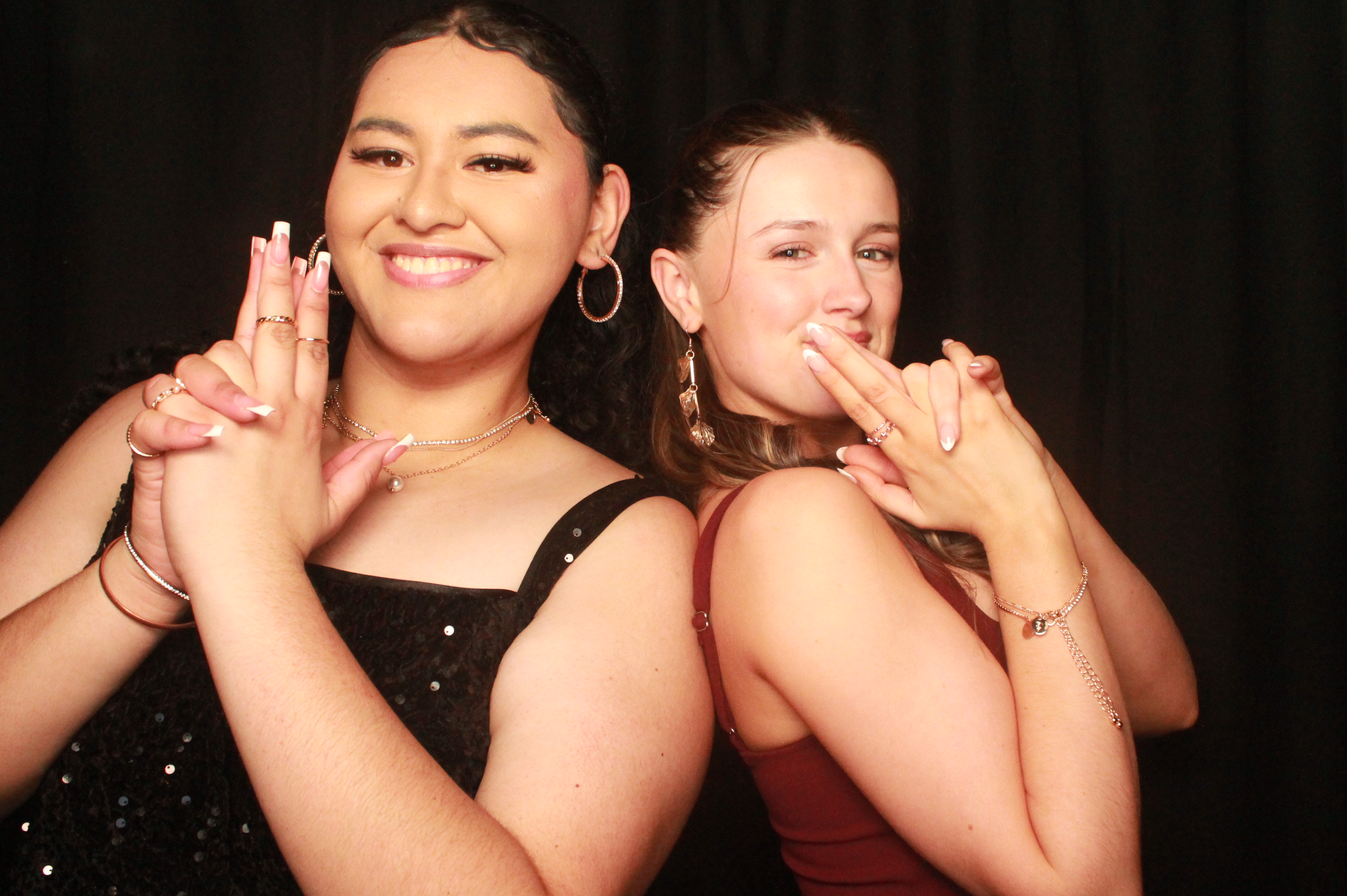 St Orans College Ball 2025 - Booth 2 | View more photos from the event at wgtngallery.classicphotobooths.co.nz/u/wgtncpbgallery/St-Orans-College-Ball-2025-Booth-2