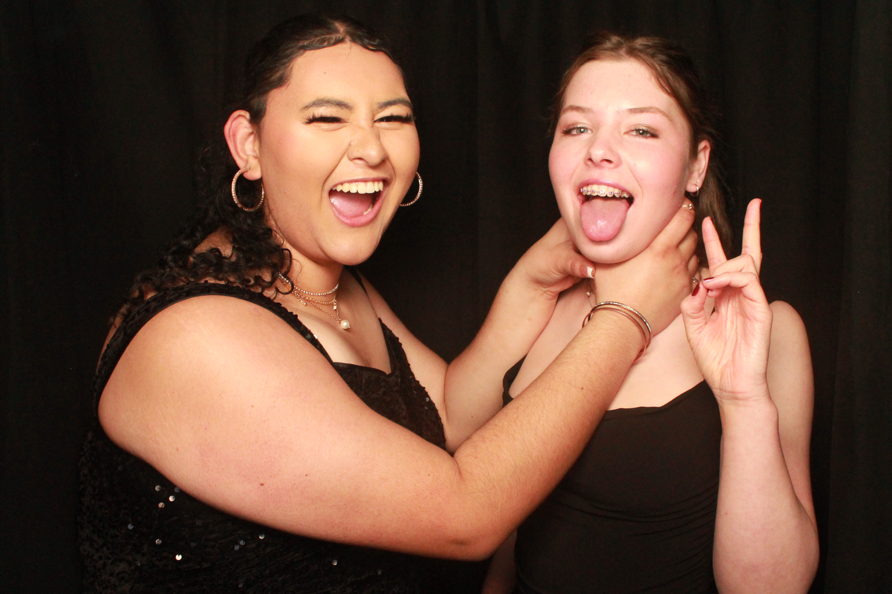 St Orans College Ball 2025 - Booth 2 | View more photos from the event at wgtngallery.classicphotobooths.co.nz/u/wgtncpbgallery/St-Orans-College-Ball-2025-Booth-2