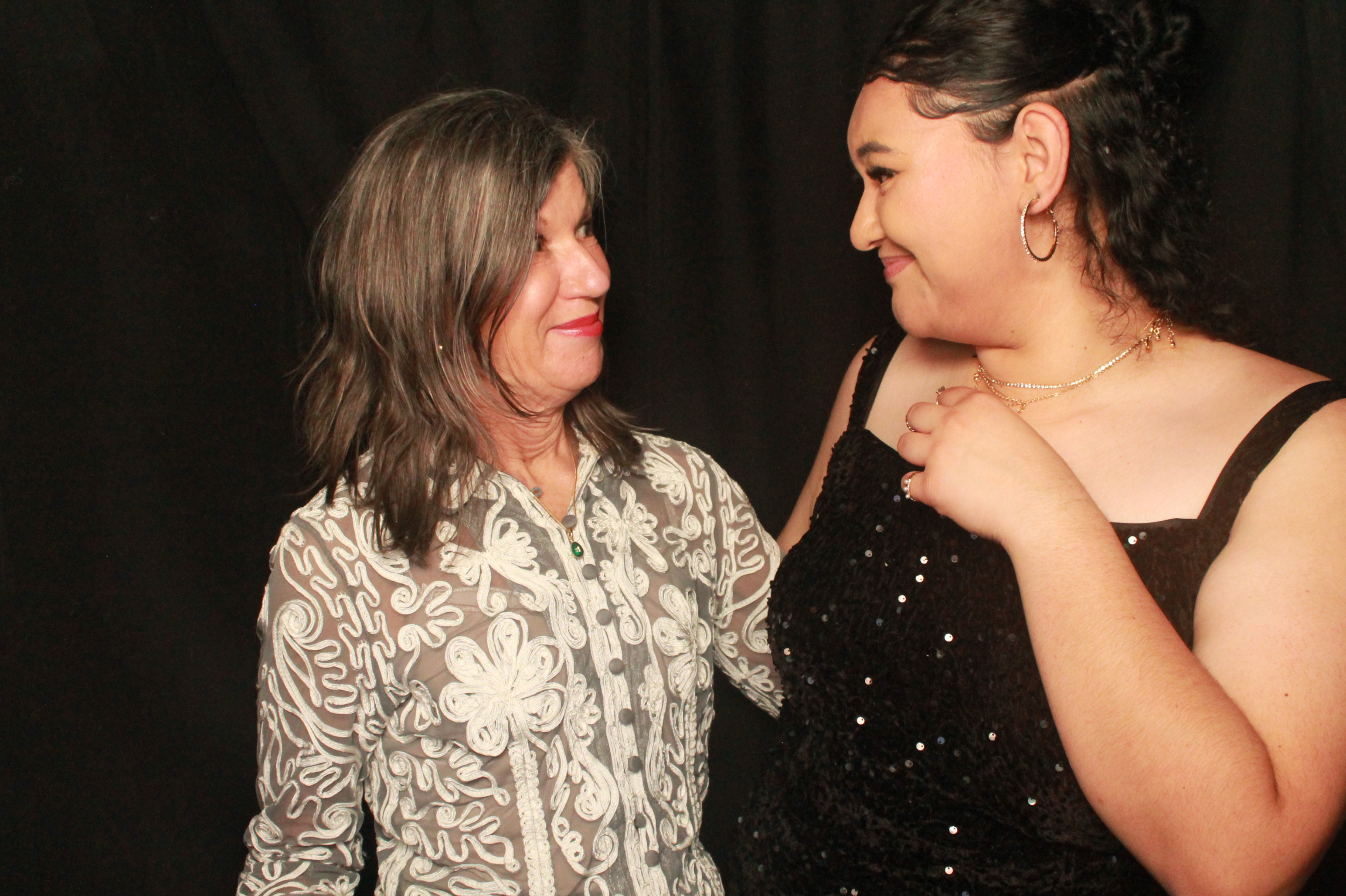 St Orans College Ball 2025 - Booth 2 | View more photos from the event at wgtngallery.classicphotobooths.co.nz/u/wgtncpbgallery/St-Orans-College-Ball-2025-Booth-2