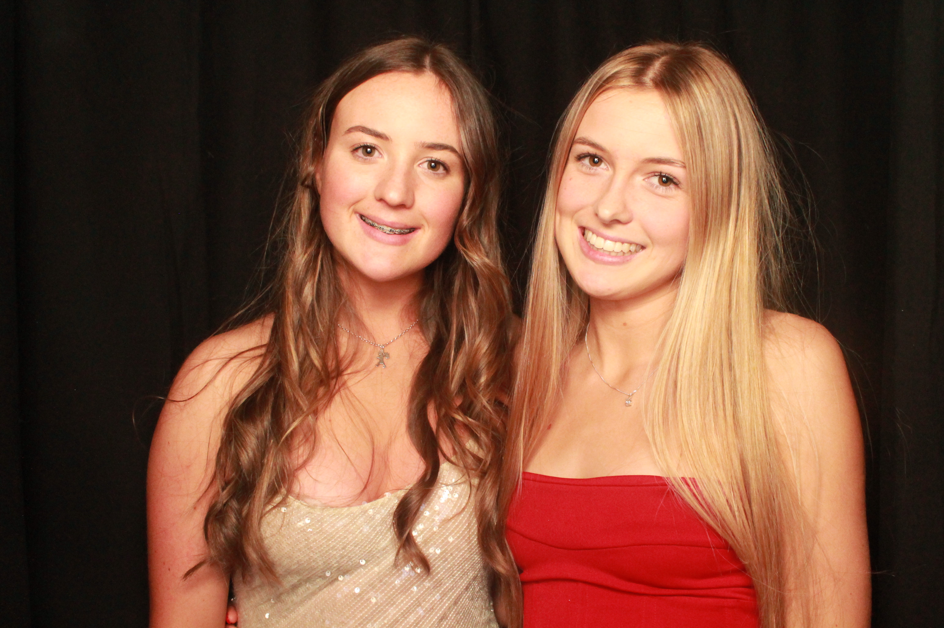 St Orans College Ball 2025 - Booth 2 | View more photos from the event at wgtngallery.classicphotobooths.co.nz/u/wgtncpbgallery/St-Orans-College-Ball-2025-Booth-2