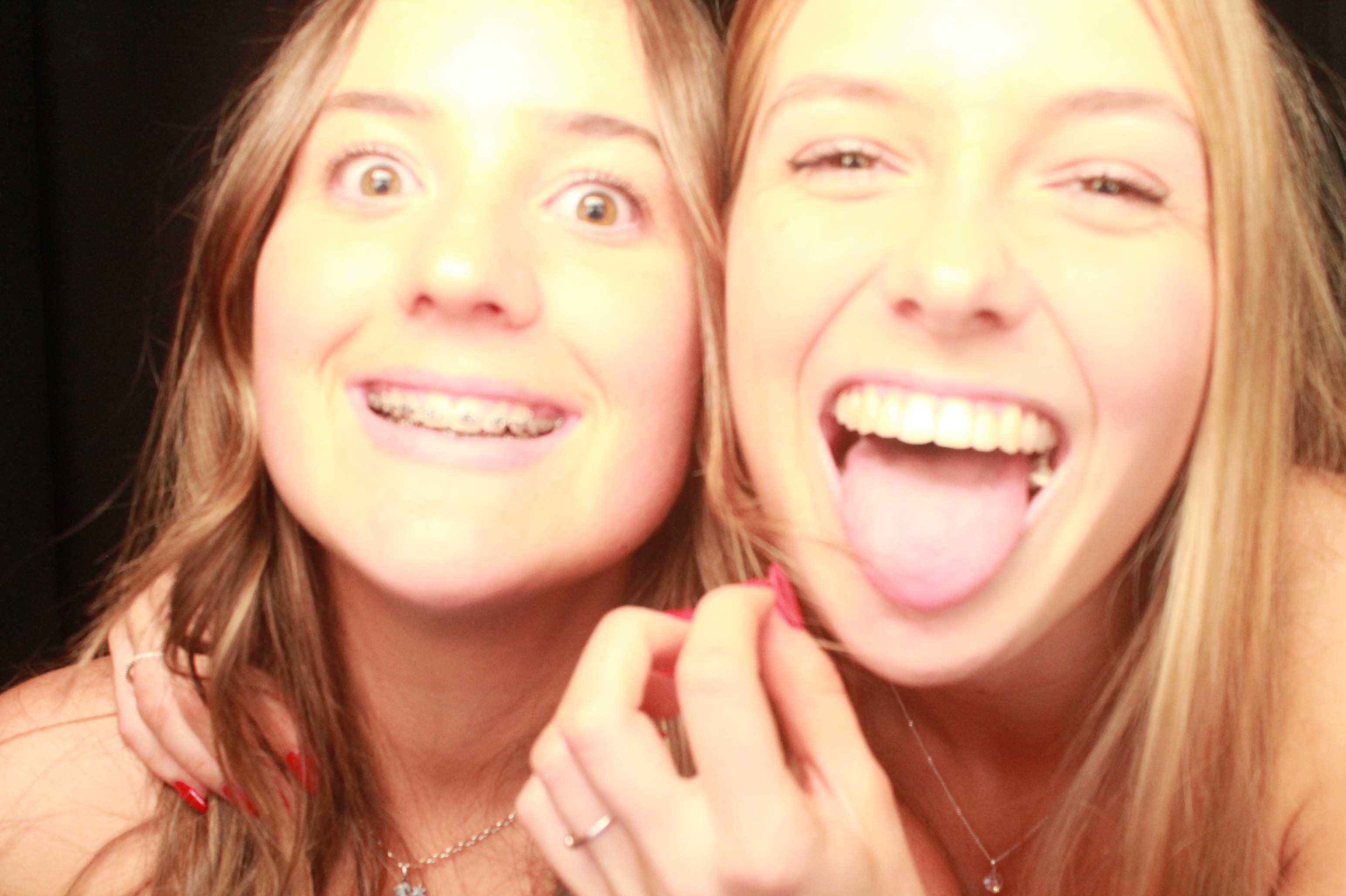 St Orans College Ball 2025 - Booth 2 | View more photos from the event at wgtngallery.classicphotobooths.co.nz/u/wgtncpbgallery/St-Orans-College-Ball-2025-Booth-2