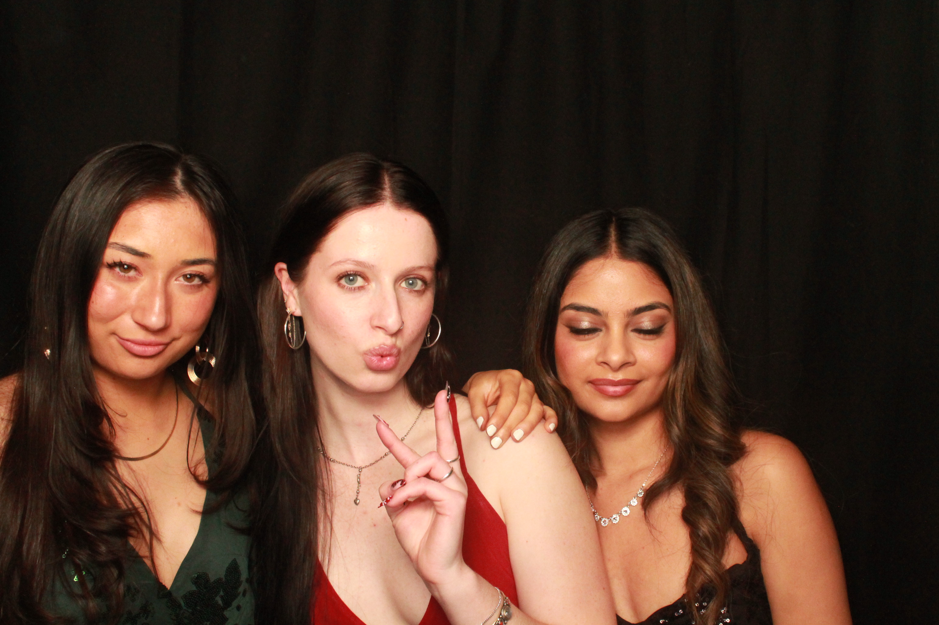 St Orans College Ball 2025 - Booth 2 | View more photos from the event at wgtngallery.classicphotobooths.co.nz/u/wgtncpbgallery/St-Orans-College-Ball-2025-Booth-2