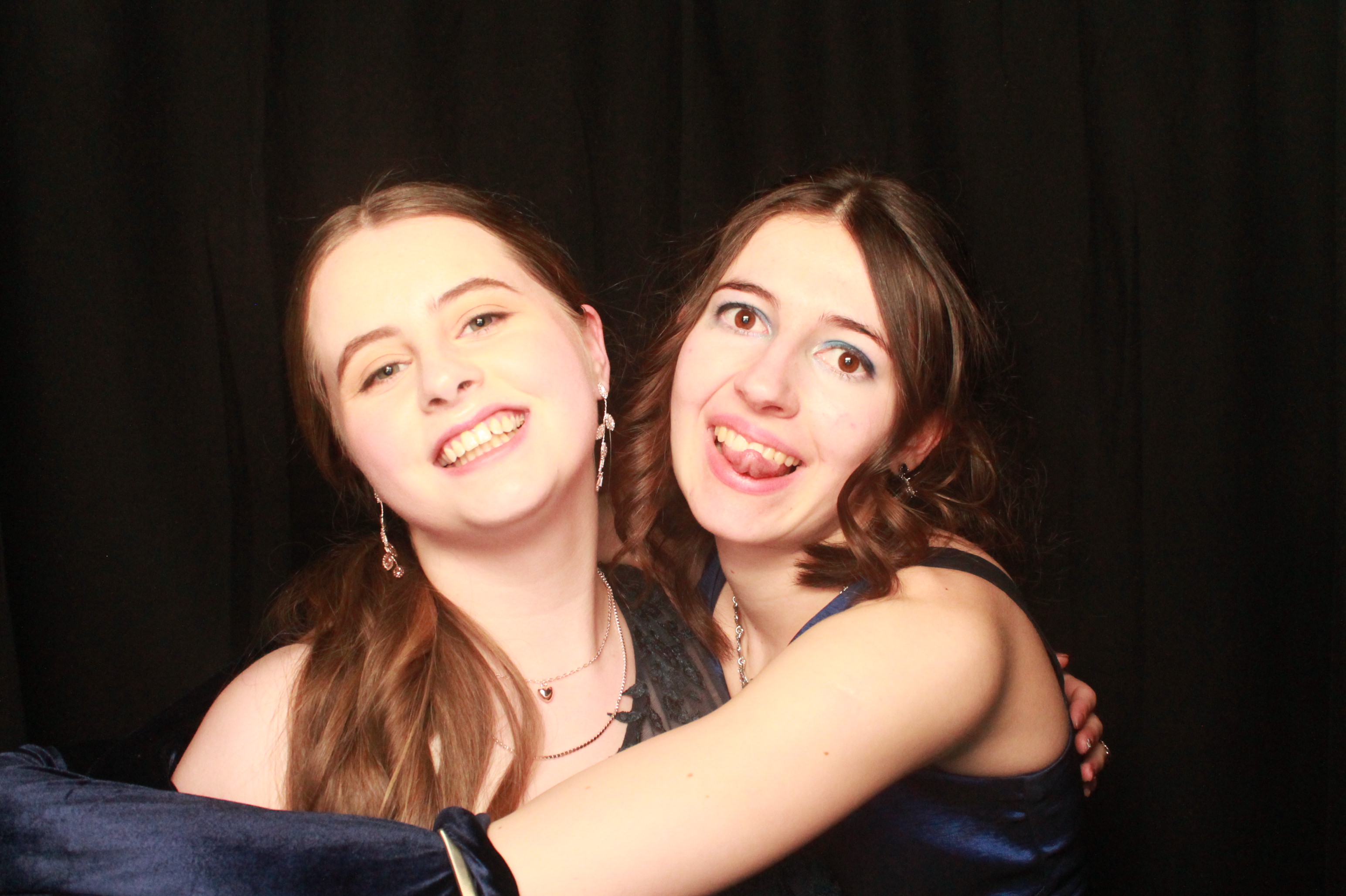 St Orans College Ball 2025 - Booth 2 | View more photos from the event at wgtngallery.classicphotobooths.co.nz/u/wgtncpbgallery/St-Orans-College-Ball-2025-Booth-2