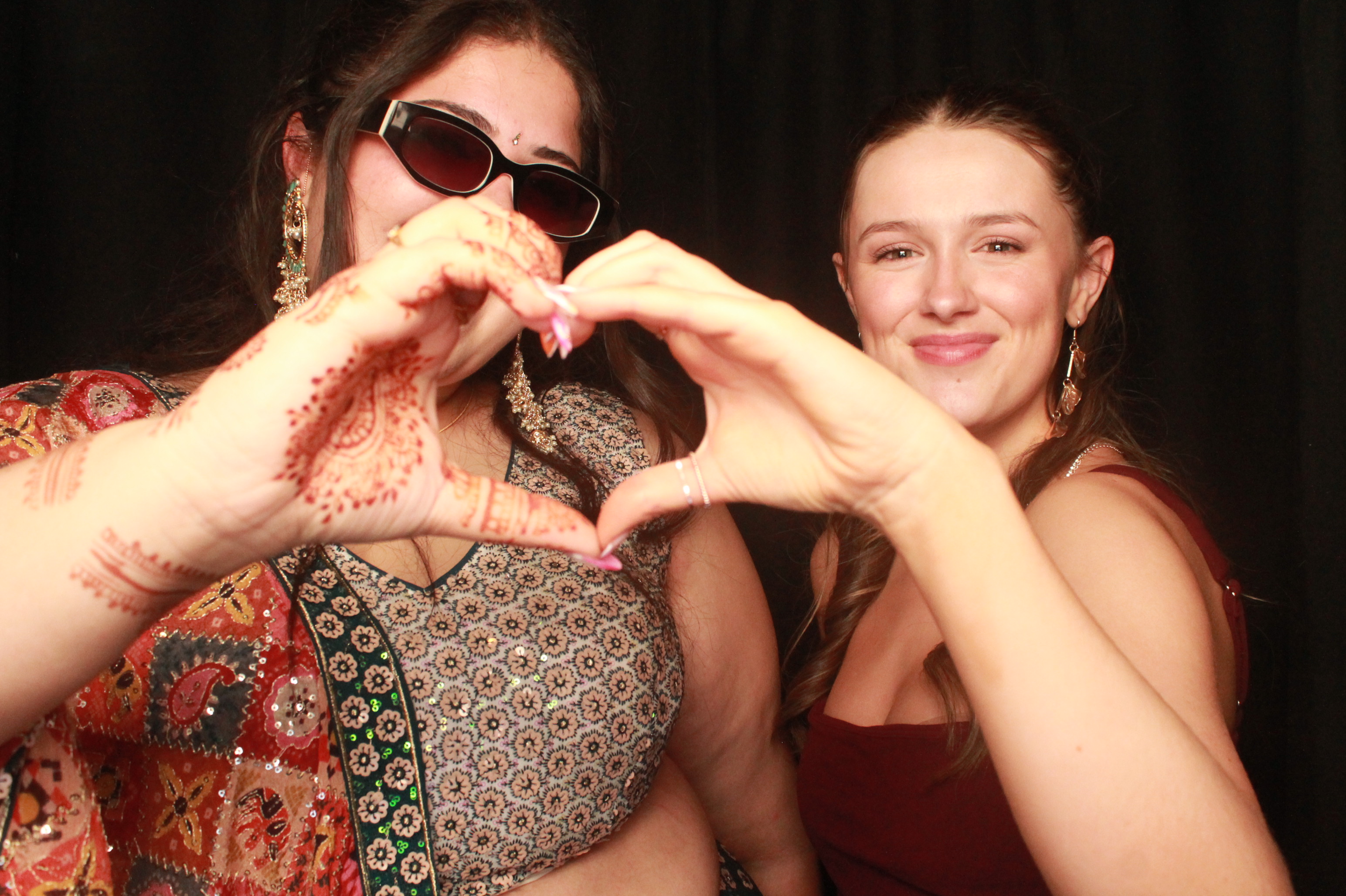 St Orans College Ball 2025 - Booth 2 | View more photos from the event at wgtngallery.classicphotobooths.co.nz/u/wgtncpbgallery/St-Orans-College-Ball-2025-Booth-2