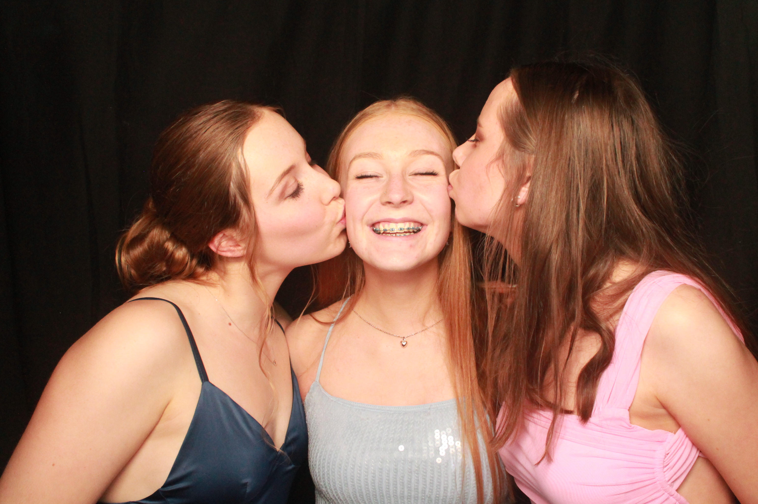 St Orans College Ball 2025 - Booth 2 | View more photos from the event at wgtngallery.classicphotobooths.co.nz/u/wgtncpbgallery/St-Orans-College-Ball-2025-Booth-2