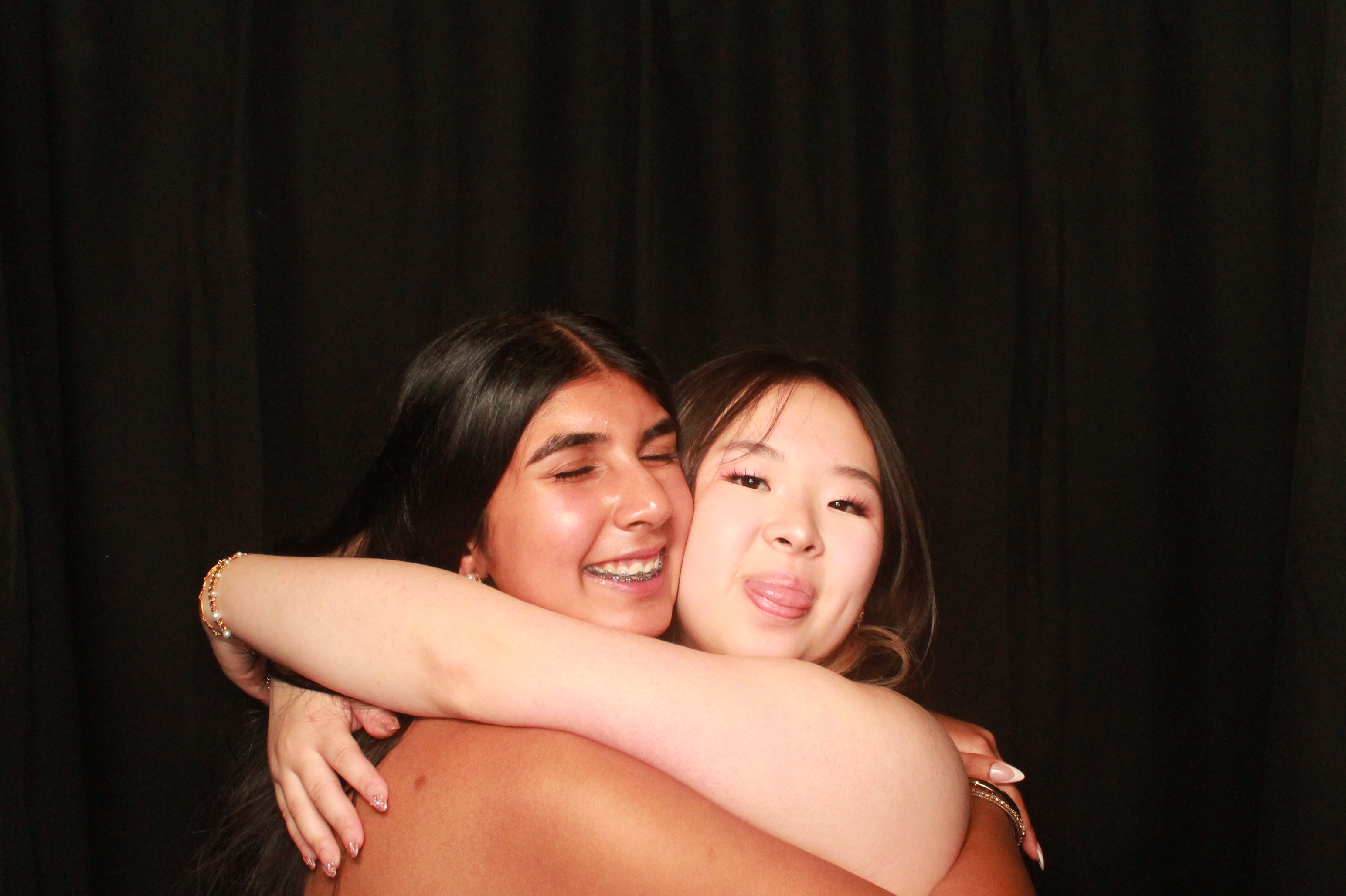 St Orans College Ball 2025 - Booth 2 | View more photos from the event at wgtngallery.classicphotobooths.co.nz/u/wgtncpbgallery/St-Orans-College-Ball-2025-Booth-2