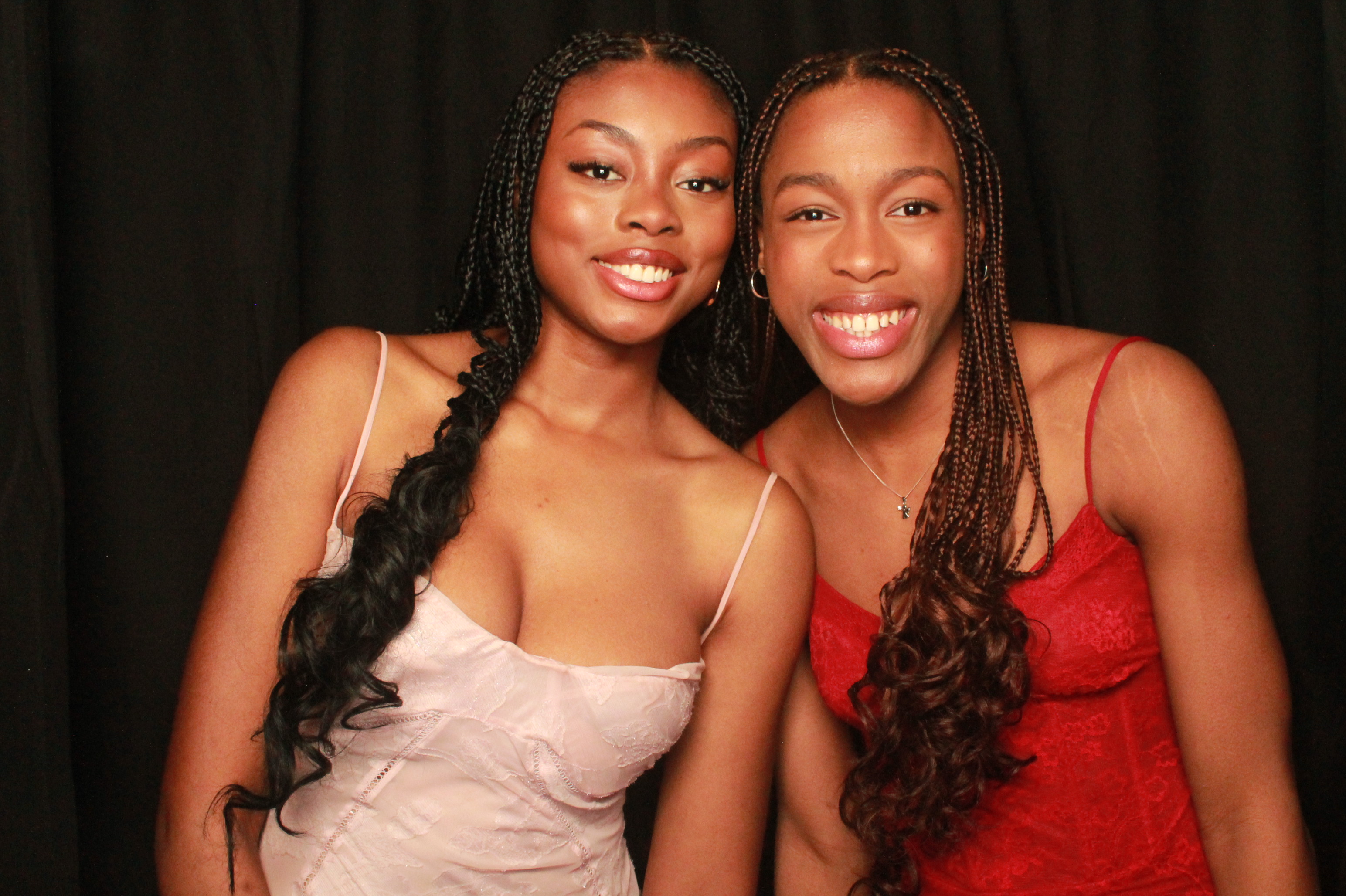 St Orans College Ball 2025 - Booth 2 | View more photos from the event at wgtngallery.classicphotobooths.co.nz/u/wgtncpbgallery/St-Orans-College-Ball-2025-Booth-2